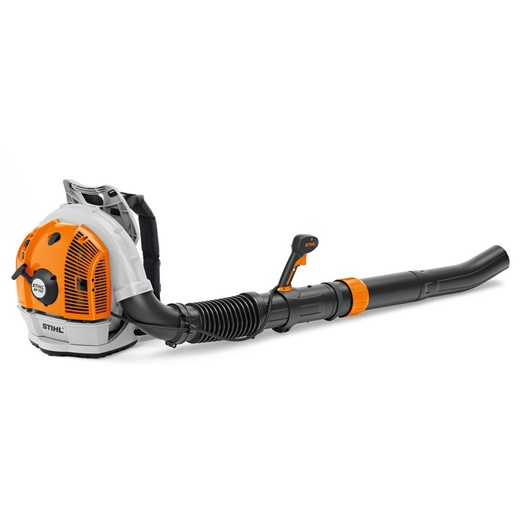 Soffiatore STIHL 64,8 cc. Kw 3,8 Peso Kg. 10,8 Portata aria 1.550 m3/h.